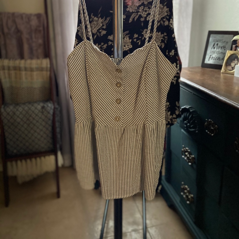 Ruched tank grey and cream
